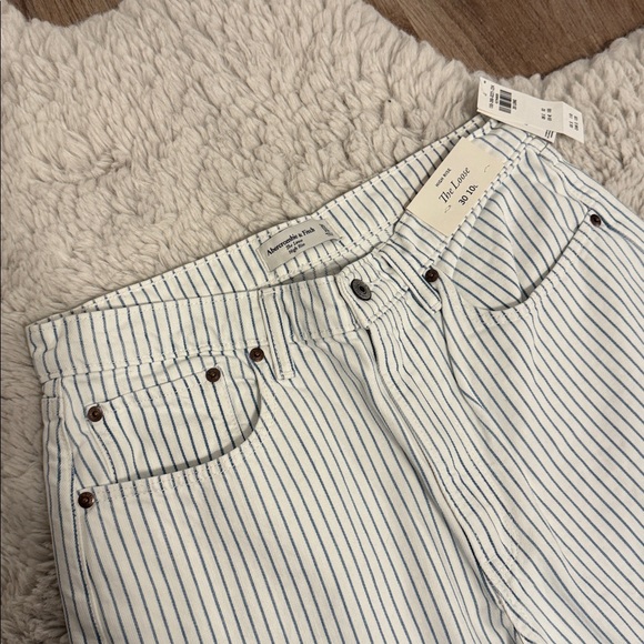 Abercrombie High Rise The Loose Jeans in Blue + White Stripe 30 Long - Picture 6 of 10